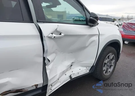 2023 Honda Passport Awd Trailsport from USA, damaged, VIN 5FNYF8H61PB040494